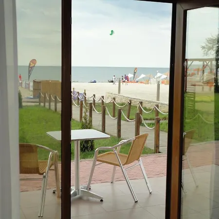 Blue 3* Mamaia